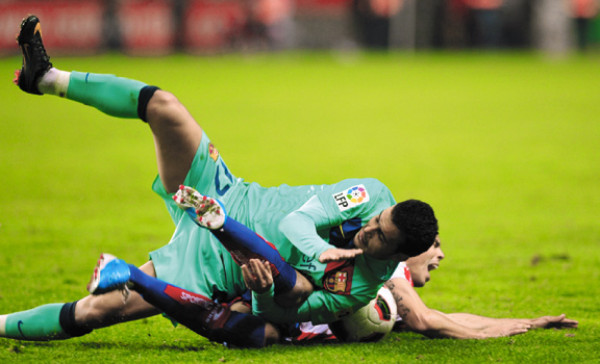 Barça es frenado y deja ir ventaja importante