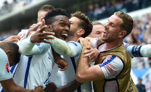 Inglaterra venció sobre la hora a la Gales de Bale