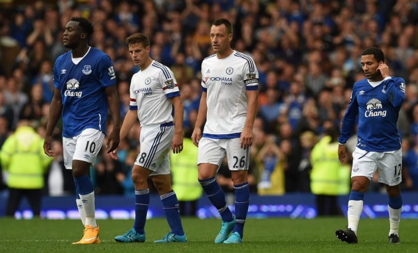 El Everton tumba al Chelsea y le agudiza su crisis