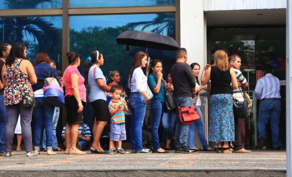 Tranquilidad en bancos antes de devolución de fondos de Continental