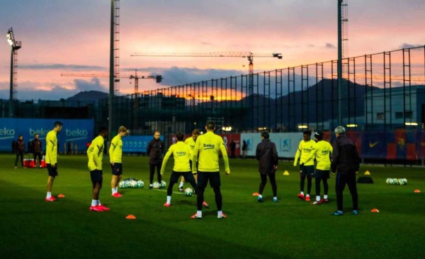 Sorpresas en convocatoria del Barcelona para su duelo ante Real Betis