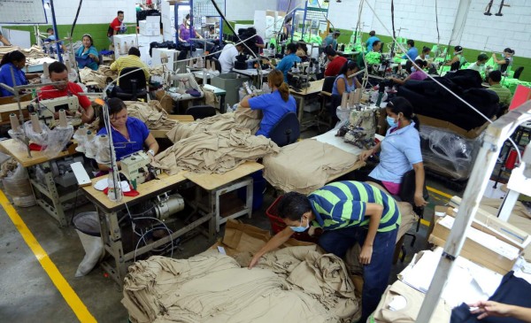 En 4 años Honduras escala 23 posiciones en competitividad