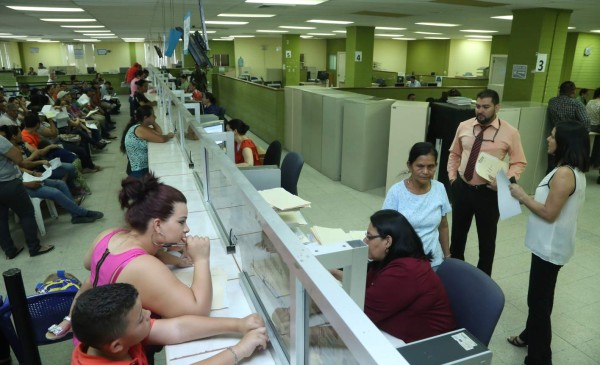 Empresarios sufren pérdidas por sistema de facturación