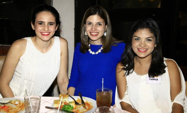 Nicole y José Ochoa se estrenarán como padres