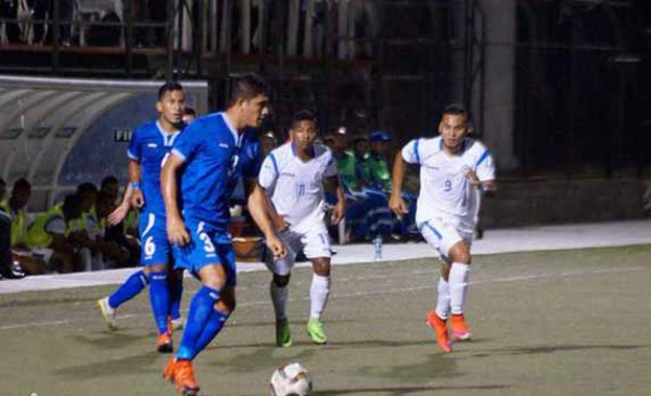 El Salvador de 'Primitivo' Maradiaga no pudo con Nicaragua