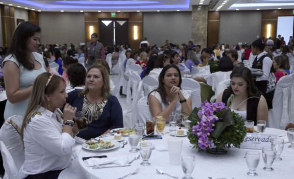 San Pedro, en el panorama mundial por convención