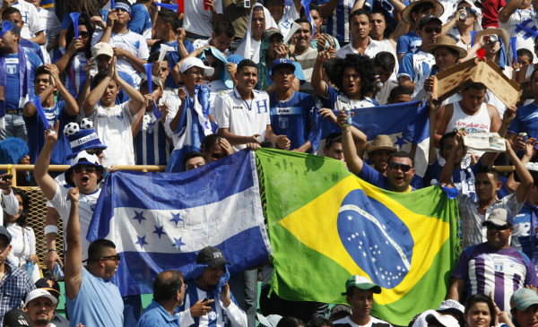 La afición hondureña, puro corazón