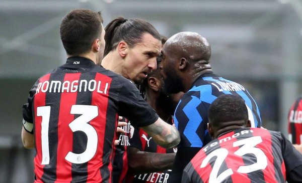 Zlatan Ibrahimovic y Romelu Lukaku se enfrascaron en una fuerte pelea en el Inter-Milan.