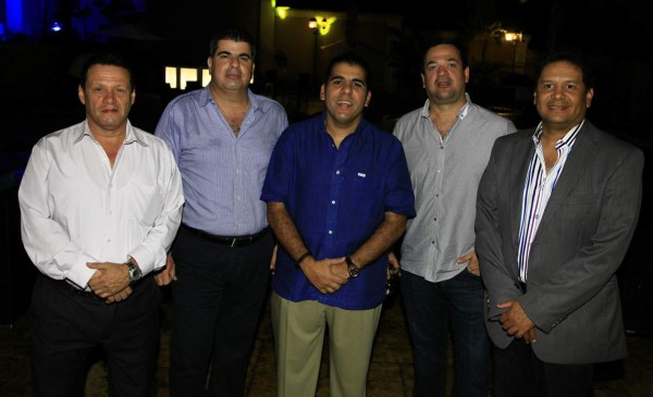 Mario Faraj celebra su natalicio