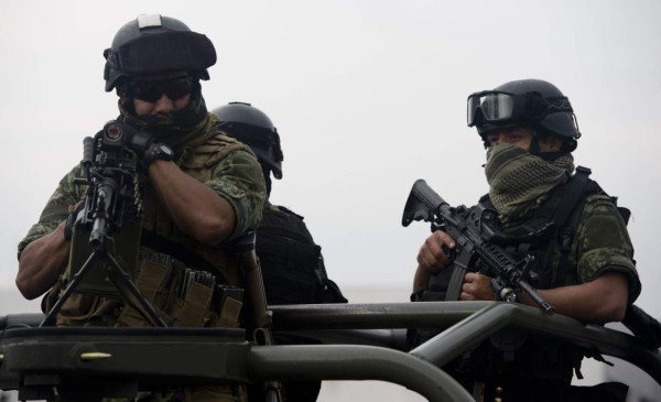 México también militariza su frontera para evitar paso de migrantes