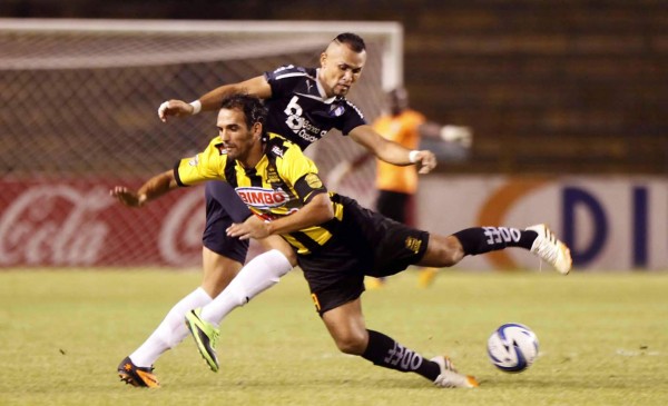 Real España-Honduras Progreso se jugará el 9 de marzo