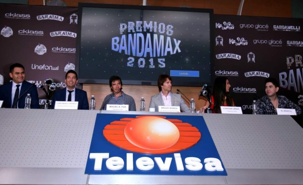 Premios Bandamax honrarán a Joan Sebastian   