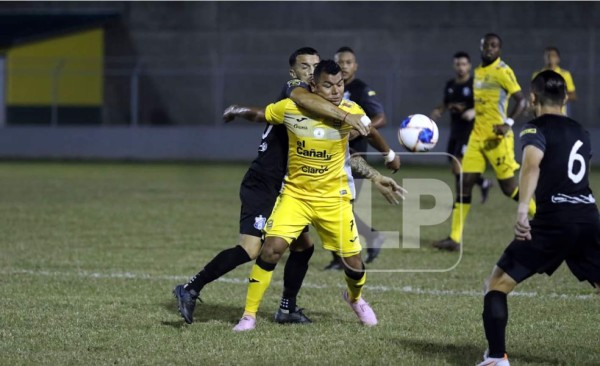 Resbalón del Real España en su visita al Honduras Progreso