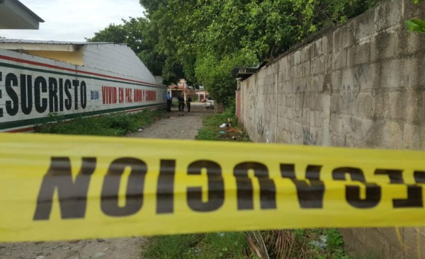 Hallan cadáver cerca de un kinder en San Pedro Sula