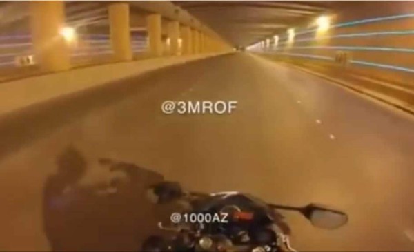¿Lo viste? El fugaz adelanto en carretera de una Yamaha R1