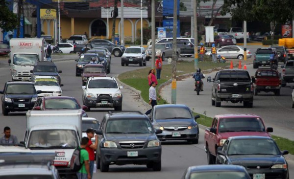 Pago de matrícula vehicular deja L924 millones en 3 meses