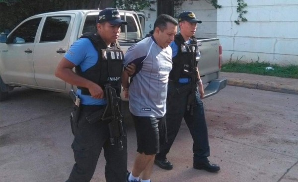Arrestan a ex-futbolista hondureño por presunta violación
