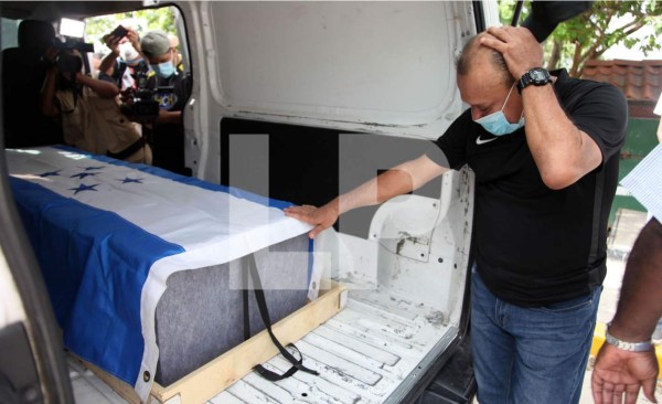 Llega al país el cuerpo del exjugador hondureño Roberto 'El Macho' Figueroa