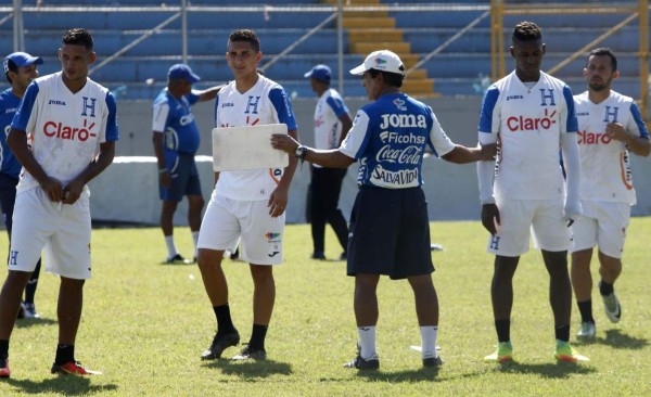 El posible 11 de Honduras para enfrentar a Belice