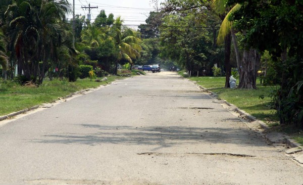 Inseguridad y calles en mal estado aquejan el sureste sampedrano