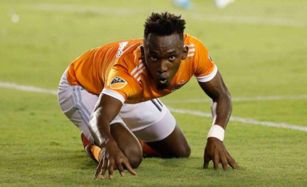 Hondureño Alberth Elis se luce con gol y asistencia en la MLS