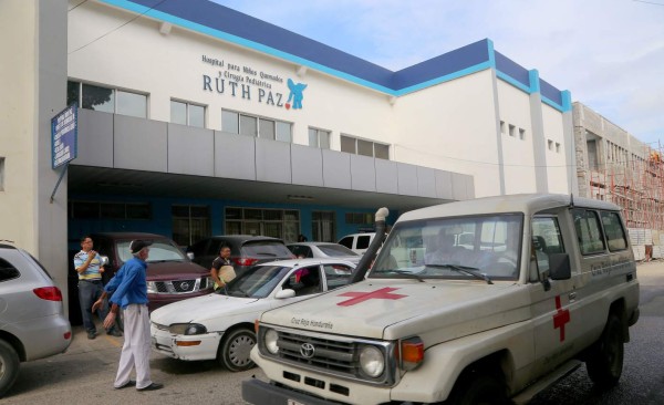 Habrá brigada de operaciones de genitales a niñas