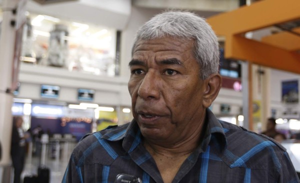 Castellón revela que Real España lo contactó antes de las semifinales