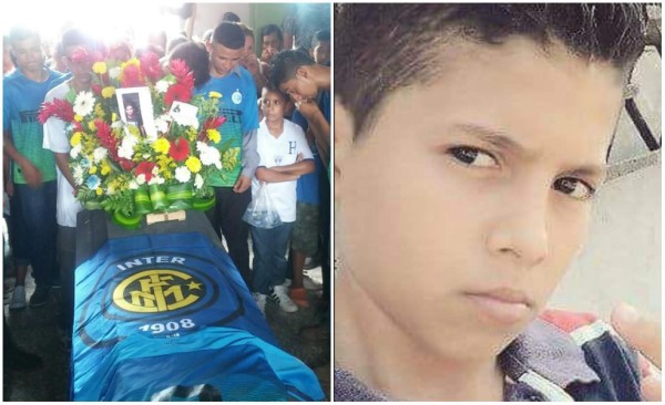 Entre cánticos sepultan al segundo niño ahogado, que soñaba ser futbolista