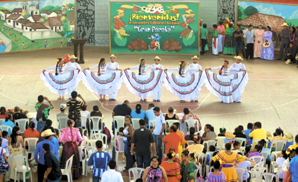 Máxima cita del folclor catracho en Comayagua