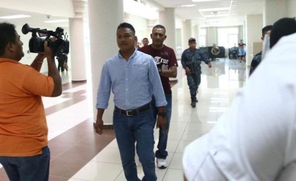 Cuatro policías de Tránsito son presentados en audiencia inicial