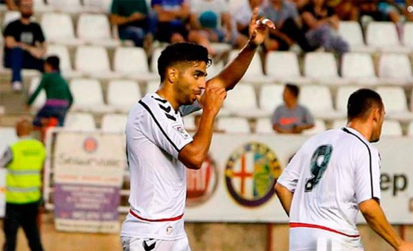 Jona Mejía le da triunfo al Albacete en España