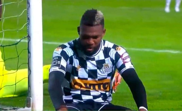 Video: Jorge Benguché salió lesionado en derrota del Boavista en Portugal