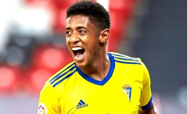 'Choco' Lozano se refiere a su actualidad en Europa y si continuará en Cádiz