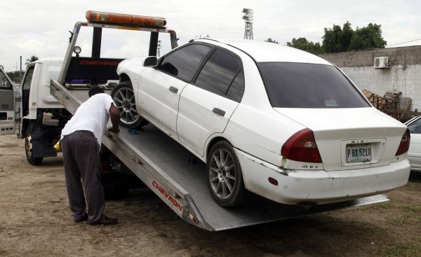 Entre L250 y 5,000, multa por estacionarse mal en calles de San Pedro Sula