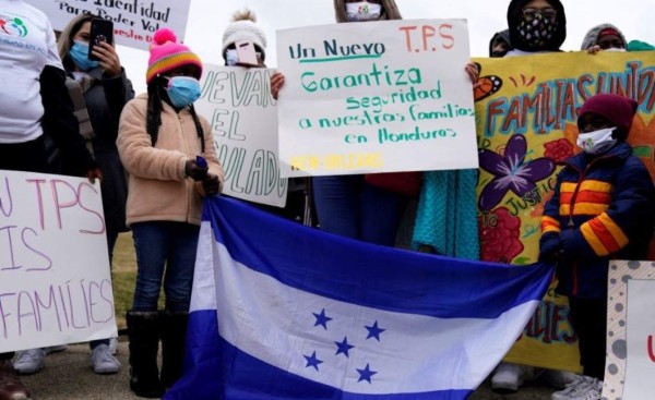 ¿Qué ocurrirá con los hondureños beneficiarios del TPS en EEUU?