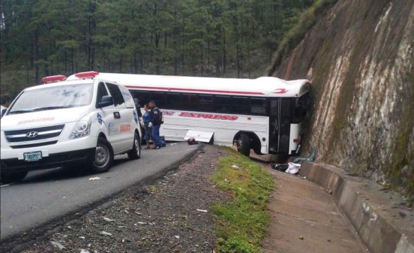 Comayagua: Accidente de autobús deja 12 heridos