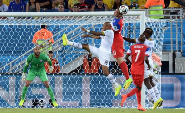 Estados Unidos venció 2-1 a Ghana sobre el final del juego