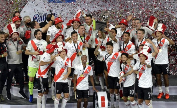 ¡Súper campeón! River Plate humilló a Racing y conquistó la Supercopa Argentina