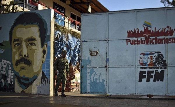 Maduro y oposición enfrentados desde ya por amnistía