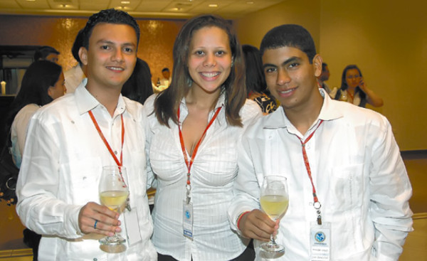 Bienvenida a jóvenes de la Asamblea General de OEA