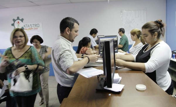 Suspenden los traspasos de propiedades en Catastro