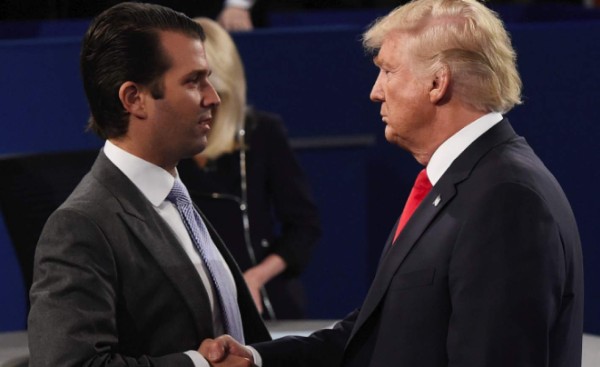 Trump admite que su hijo se reunió con funcionarios rusos