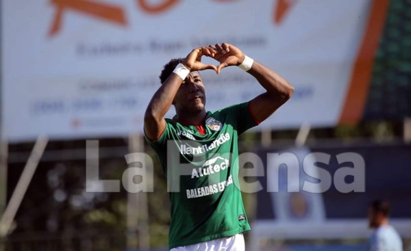 Marathón golea al Platense y se acerca aún más al liderato