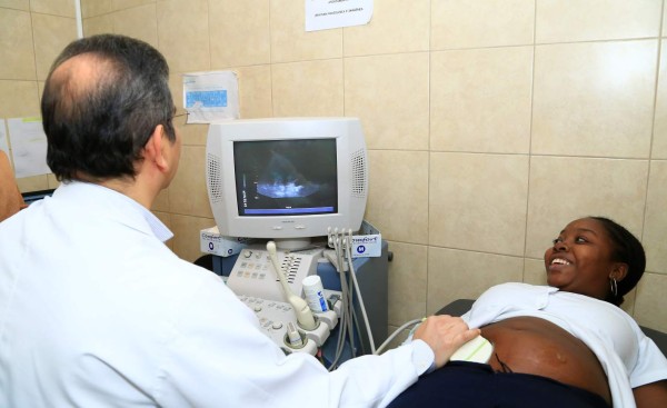 Implementan programa de fertilidad en el Seguro Social sampedrano