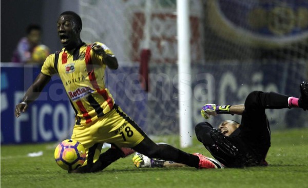 VIDEO: El polémico penal que le pitaron al Real España ante UPN
