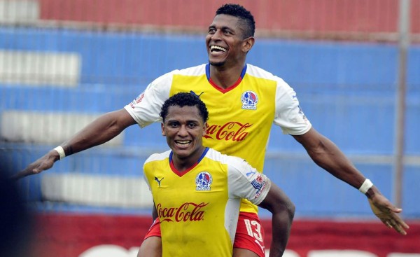 Olimpia golea y destroza a un Victoria 'moribundo'