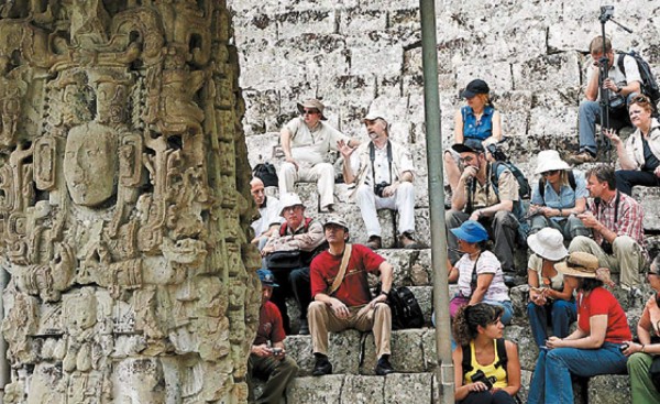 Buscan convergencia entre mayas y egipcios