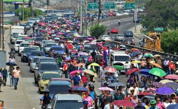 Maestros hondureños protestarán contra intervención de Inprema