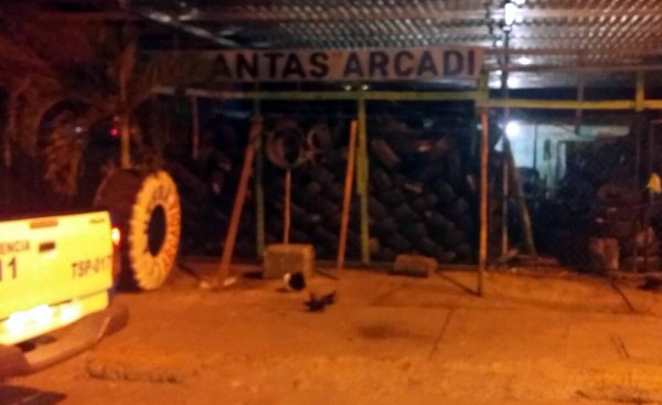 Ultiman a propietario de llantera en La Ceiba