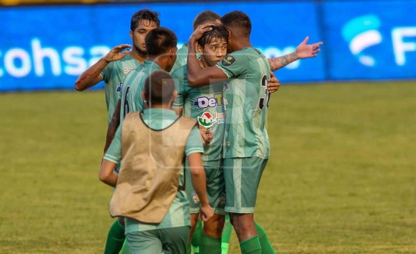 Real de Minas le sacó un empate al Vida y se aferra a la salvación